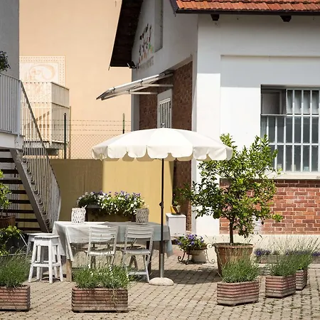 Boulevard 900 בית הארחה 3*