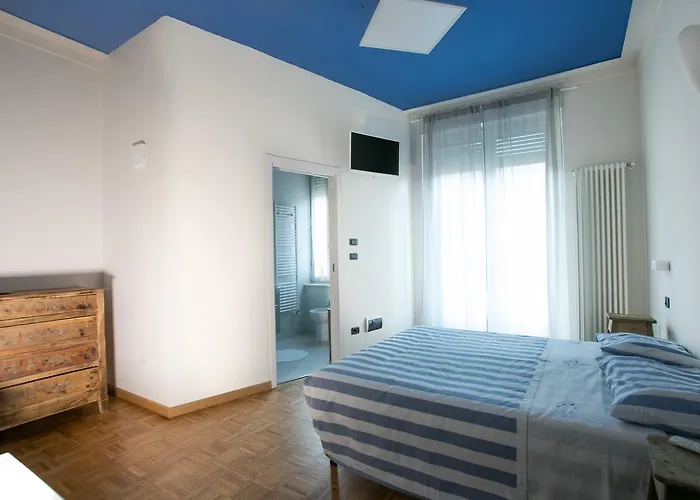 Гостевой дом Boulevard 900 Revello